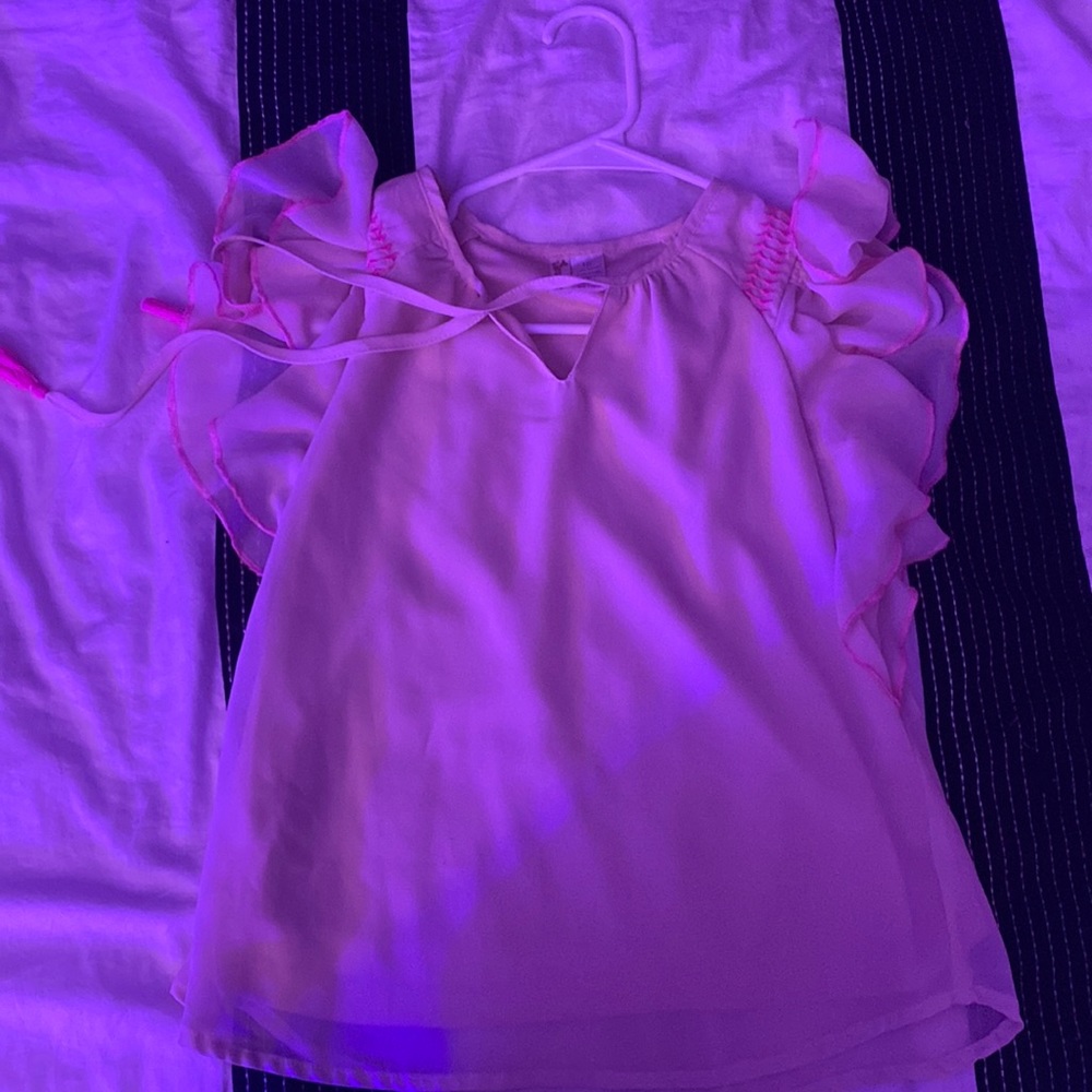 baby pink flowly blouse
